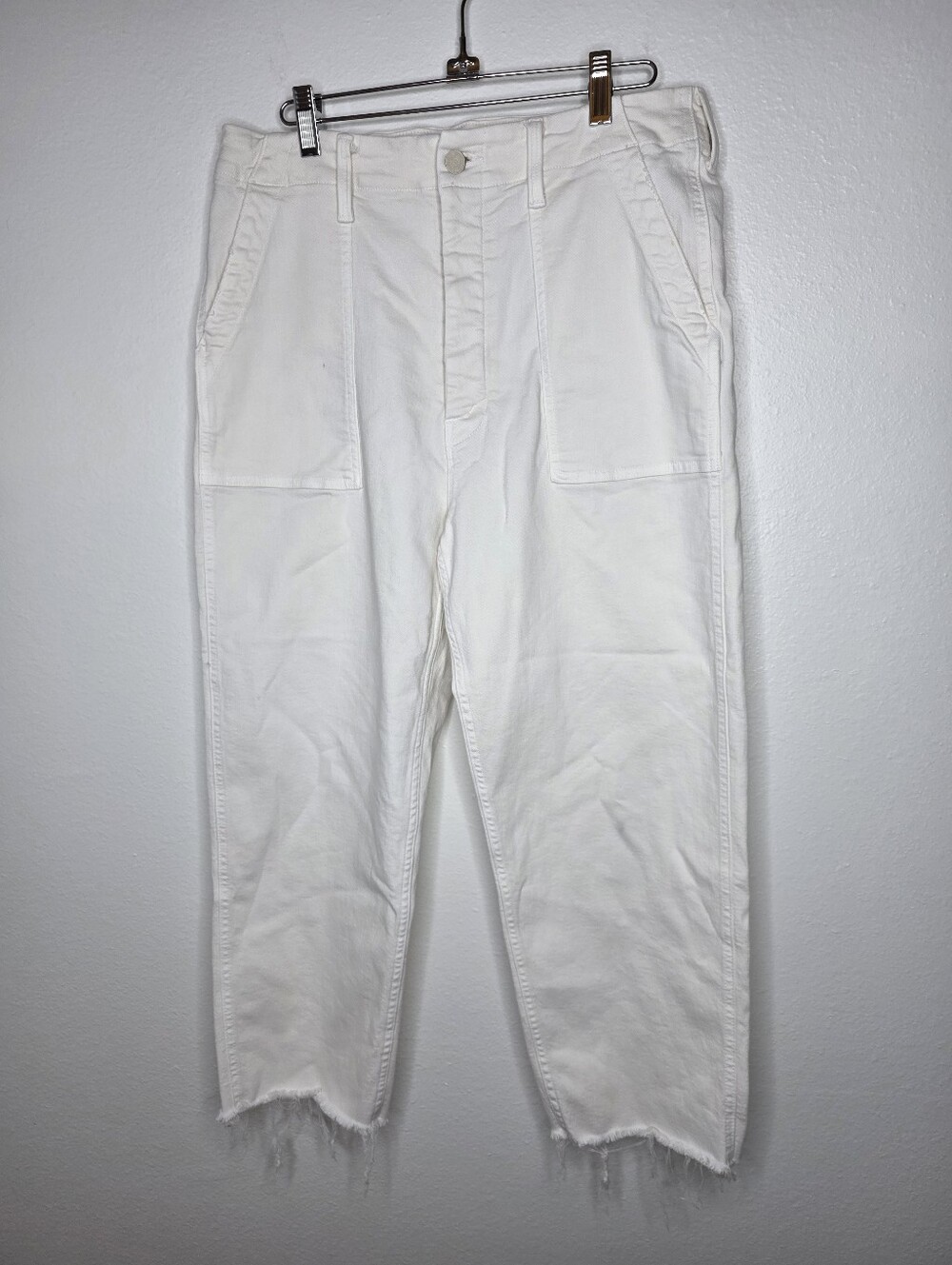 MOTHER The Patch Pocket Private Ankle Fray Jean Cream 30 Utility High Rise